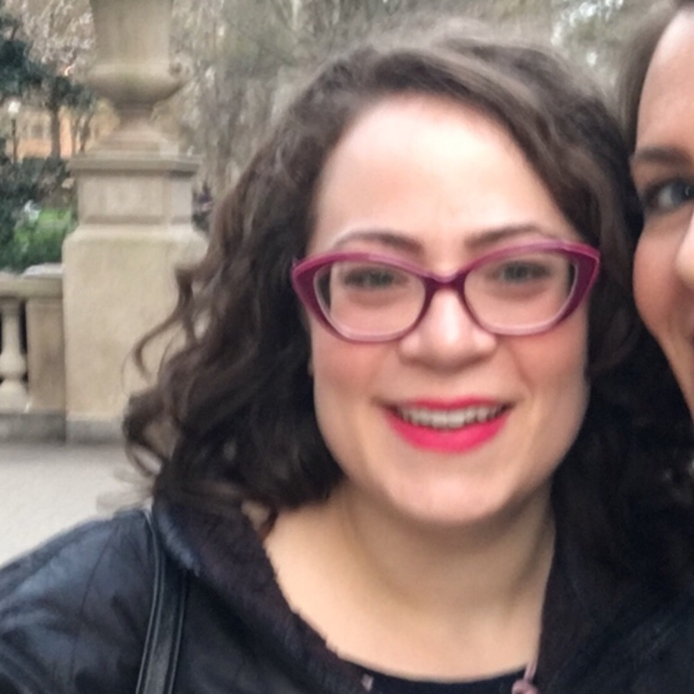 Meet your Posher, Stephanie